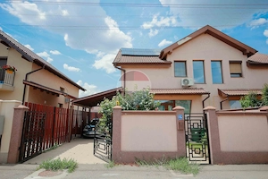 De vânzare casă - duplex cu 4 camere, panouri fotovoltaice -Sântandrei - imagine 2