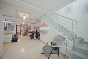 De vânzare casă - duplex cu 4 camere, panouri fotovoltaice -Sântandrei - imagine 4