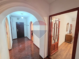 Apartament cu 3 camere in Salonta - imagine 4