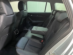 Skoda Octavia - imagine 12