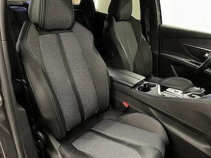 Peugeot 3008 - imagine 10