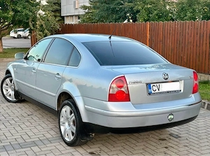 Volkswagen Passat B5.5 1.9D 131 cp 6+1 trepte  - imagine 4