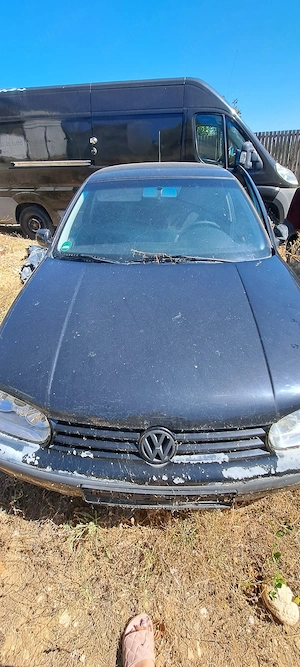 Volkswagen Golf 4 1.9 TDI 2001 - imagine 4