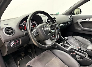 Audi A3 Sportback 1.8 TFSI Attraction - imagine 10