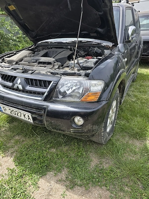 motor 3.2 pajero caroserie pajero cutie shogun piese pajero dezmembrez pompa injectie 3.2