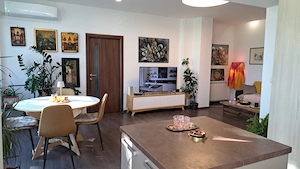 Proprietar,Apartament UNICAT-3 camere, 95 mp, Intrare privată ,Senzatie de locuit la casa - imagine 2