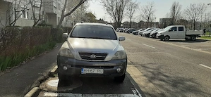 Vând Kia Sorento 4x4 - imagine 2