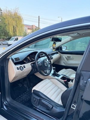 vw passat cc 2.0 TDi 140 cai - imagine 3
