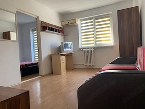 Ap. 2 cam regim hotelier Tomis Nord Sucevei - imagine 2
