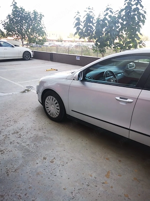 Volkswagen Passat BlueMotion 1.6 TDI   105 CP - imagine 4