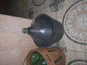 Vand 3 damigene sh 25 litri 