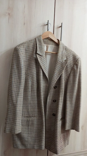 Blazer pentru femei.