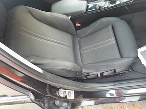 BMW 320 D avant - imagine 7