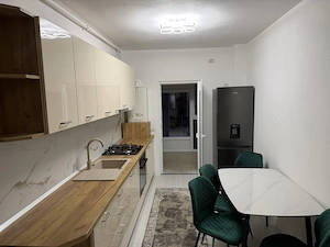 Închiriez apartament 2 camere decomandat bloc nou