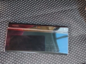 Huawei mate xs 2 