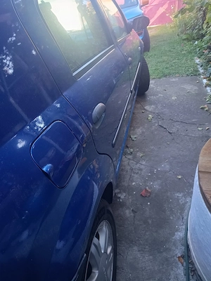 Logan 1.5 dci  2006 , 84000 km - imagine 9