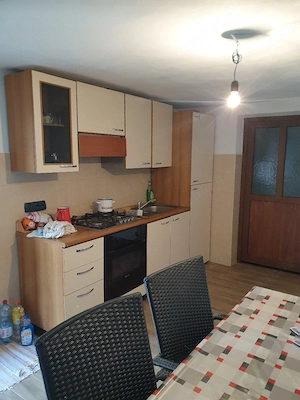 Casă de vânzare .Comuna GLAVILE. Sat Olteanca nr134.jud.Valcea. - imagine 4