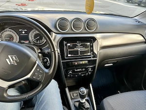 Suzuki Vitara Mild Hybrid 1.4 Passion,GARANTIE 2027 2028,Prim Proprietar RO + Roti Iarna - imagine 8