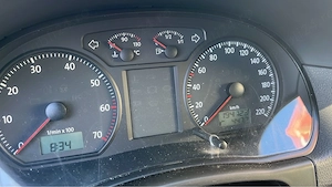 VW Polo motor: 1.2 benzina an: 2009 194.000km - imagine 5