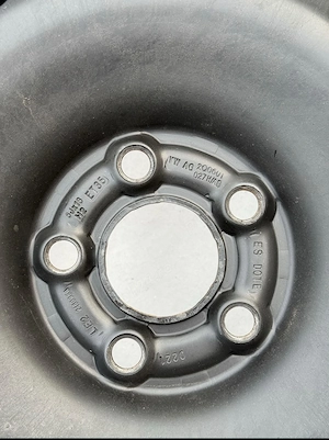 Set 4 Roti Iarna Hankook 195/60 R16 - Jante Tabla VW AG + Capace Skoda - imagine 4