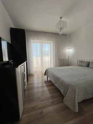 inchiriez apartament  4 camere , 2 bai -str. Aurel Vlaicu ,  - imagine 8