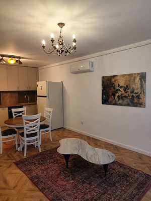 Proprietar inchiriez apartament premium Eroilor - imagine 2