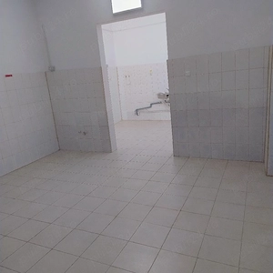 proprietar închiriez spatiu comercial zona berzei  2300lei - imagine 3