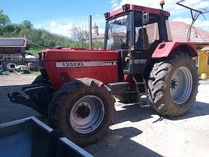 Vand tractor Case 1255xl  