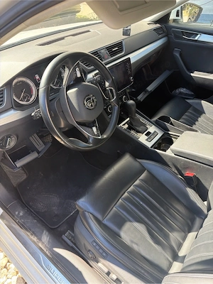 skoda superb - imagine 5
