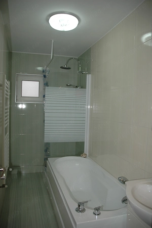 Apartament 3 camere decomandat Cartier Strand  gata de mutare! - imagine 6