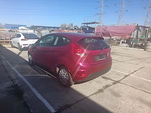 Ford Fiesta 2010 1.3 benzina - imagine 3