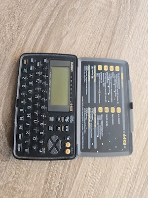 Casio Digital Diary SF-4600B 64KB   organizer electronic vintage