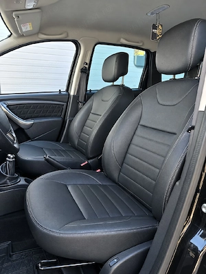Dacia Duster 4x4 1.5 dCi full option piele navi Climă Euro 6 160.000 km impecabilă  - imagine 2