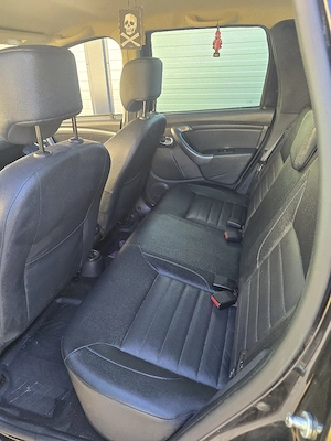 Dacia Duster 4x4 1.5 dCi full option piele navi Climă Euro 6 160.000 km impecabilă  - imagine 10