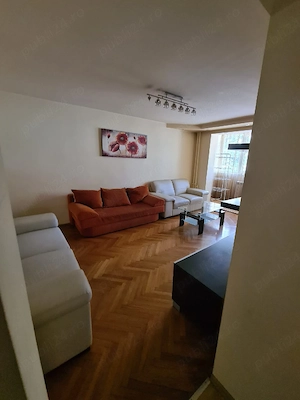  Dau in chirie apartament 3 camere situat in centru pe strada general gheorghe magheru nr 5 - imagine 2