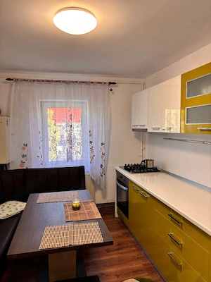 Vând apartament 4 camere decomandat, 79 mp, etaj 3 4   Lupeni, Bărbăteni - imagine 7