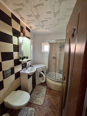 Vând apartament 4 camere decomandat, 79 mp, etaj 3 4   Lupeni, Bărbăteni - imagine 10