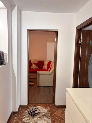 Vând apartament 4 camere decomandat, 79 mp, etaj 3 4   Lupeni, Bărbăteni - imagine 8