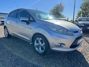 Ford Fiesta 1.3i 82cp 2011 EURO 5 - imagine 4