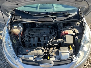 Ford Fiesta 1.3i 82cp 2011 EURO 5 - imagine 13