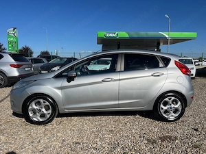Ford Fiesta 1.3i 82cp 2011 EURO 5 - imagine 9