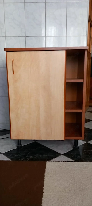 Mobilier bucatarie cu dimensiuni 80 X 60 X 38