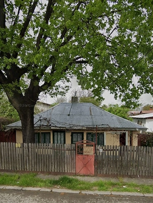 Casa batraneasca, teren 290m2