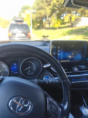 Toyota CHR 1.8 automat hibrid. - imagine 8
