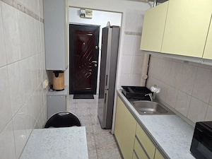 Inchiriez apartament 2 camere Sector 4 - imagine 4