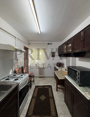 Apartament 3 camere decomandat, etajul 1, garaj și boxă – Girocului - imagine 8