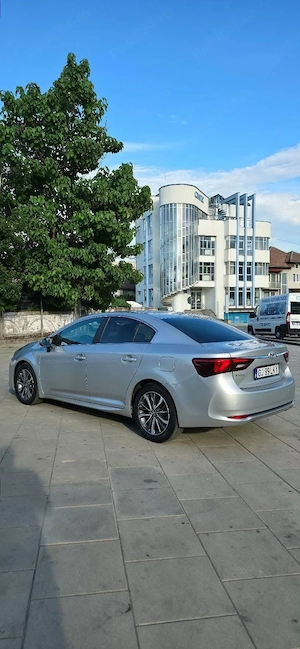 Toyota Avensis 2.0D | 2016 - imagine 2