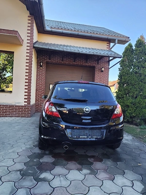 Opel Corsa - imagine 3