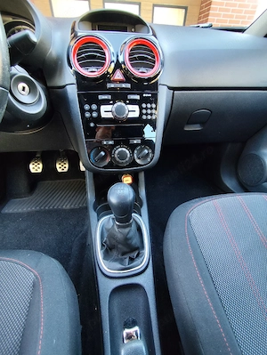 Opel Corsa - imagine 4