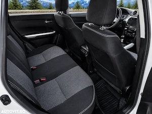 Suzuki Vitara 1.6 DDIS 4X4 Spirit - imagine 5